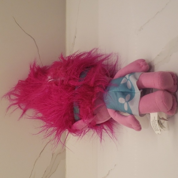 DREAM Works Trolls Plush Doll Pink Hair 12" tall - Picture 3 of 9